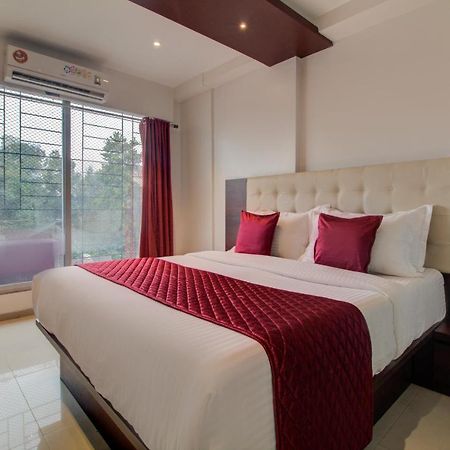 Hotel Malad Inn Opposite Malad Railway Station 뭄바이 외부 사진