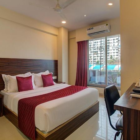 Hotel Malad Inn Opposite Malad Railway Station 뭄바이 외부 사진