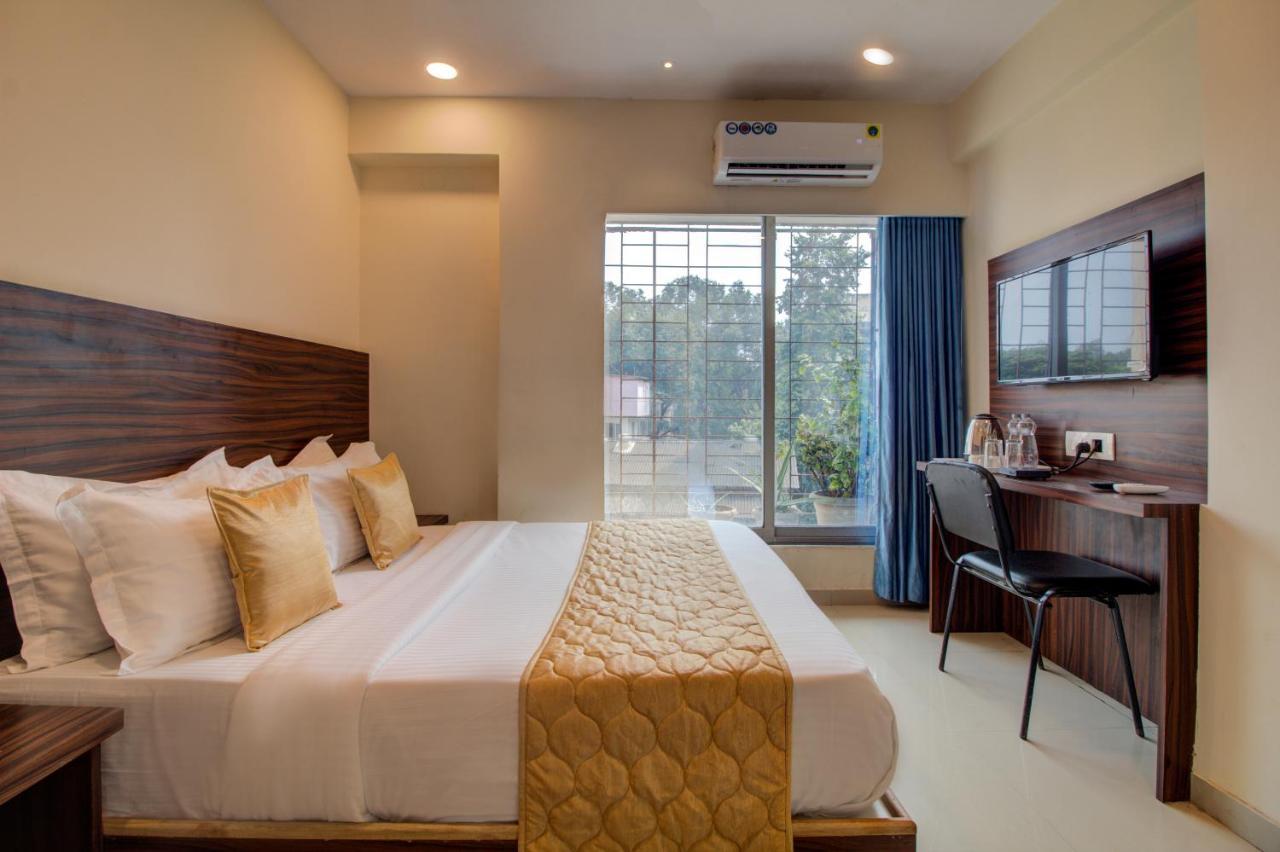Hotel Malad Inn Opposite Malad Railway Station 뭄바이 외부 사진